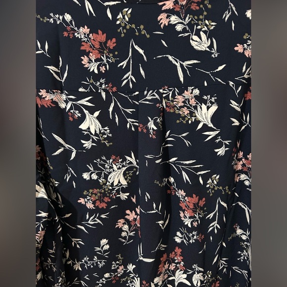 Hilary Radley Blue Floral Blouse - Picture 9 of 9